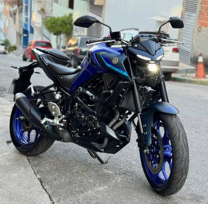 YAMAHA MT-03 ABS YAMAHA MT-03 ABS